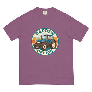 The Tractor Mugs Store Berry New Holland TM 135 DADDY'S OFFICE Retro | Unisex Premium T-shirt Quality Farmers Merch