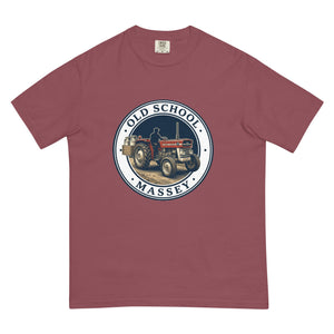 The Tractor Mugs Store Brick / S Massey Ferguson 135 OLD SCHOOL MASSEY Engraving | Unisex Premium T-shirt Quality Farmers Merch