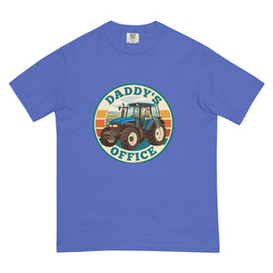 The Tractor Mugs Store Flo Blue New Holland TM 135 DADDY'S OFFICE Retro | Unisex Premium T-shirt Quality Farmers Merch