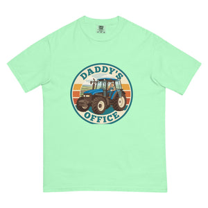 The Tractor Mugs Store Island Reef New Holland TM 135 DADDY'S OFFICE Retro | Unisex Premium T-shirt Quality Farmers Merch