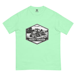 The Tractor Mugs Store Island Reef / S Massey Ferguson 390T OLD SCHOOL MASSEY FERGUSON Moose | Unisex Premium T-shirt Quality Farmers Merch