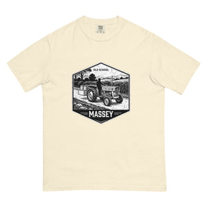 The Tractor Mugs Store Ivory / S Massey Ferguson 135 OLD SCHOOL MASSEY Moose | Unisex Premium T-shirt Quality Farmers Merch