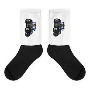 The Tractor Mugs Store M New Holland T8 435 | Farmer Socks Quality Farmers Merch